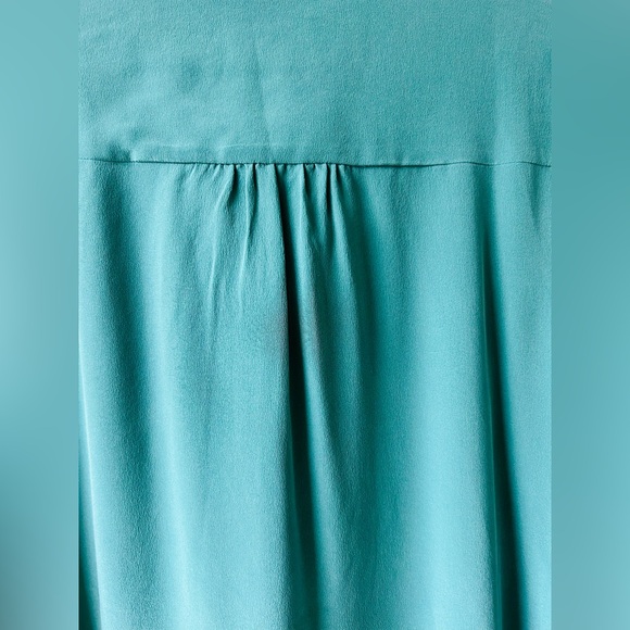 SEZANE Chloe Sage Silk Blouse Size 36(US4) - Picture 8 of 16